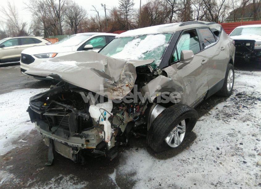 Photo 2 of 2021 Chevrolet Blazer AWD 3LT (VIN 3GNKBJRS8MS523446)