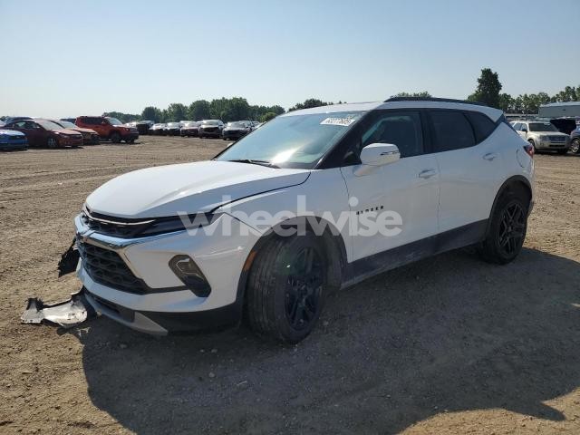 Photo 4 of 2024 CHEVROLET BLAZER 3LT (VIN 3GNKBJRS8RS239600)