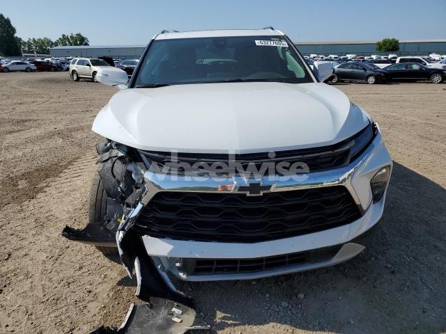 Photo 5 of 2024 CHEVROLET BLAZER 3LT (VIN 3GNKBJRS8RS239600)