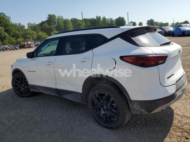 Photo 7 of 2024 CHEVROLET BLAZER 3LT (VIN 3GNKBJRS8RS239600)