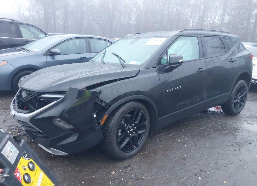 Photo 2 of 2023 Chevrolet Blazer AWD 3LT (VIN 3GNKBJRSXPS100663)