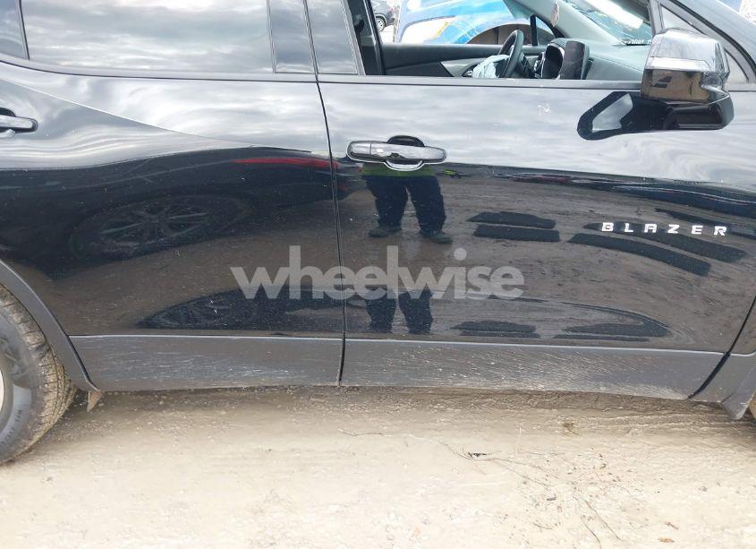 Photo 13 of 2023 Chevrolet Blazer AWD 3LT (VIN 3GNKBJRSXPS206207)