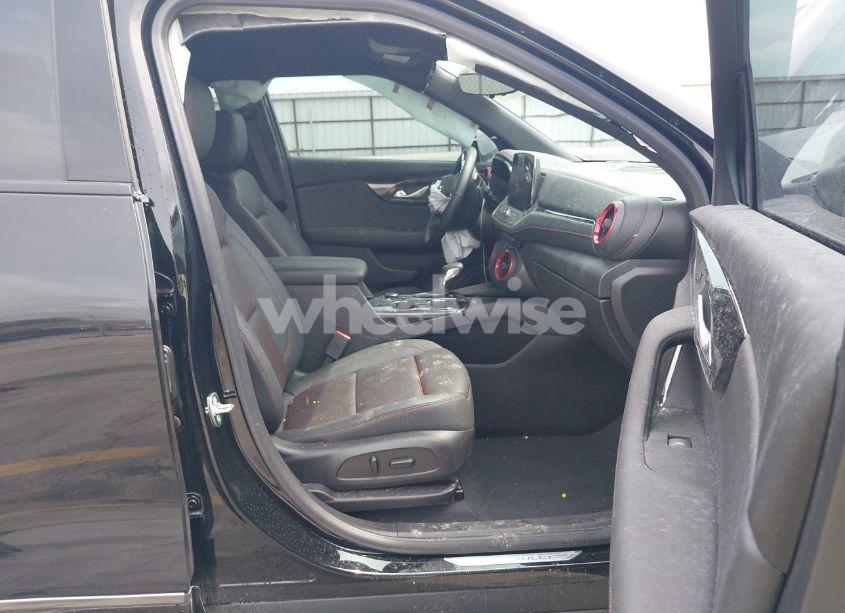 Photo 5 of 2023 Chevrolet Blazer AWD RS (VIN 3GNKBKRS0PS225810)