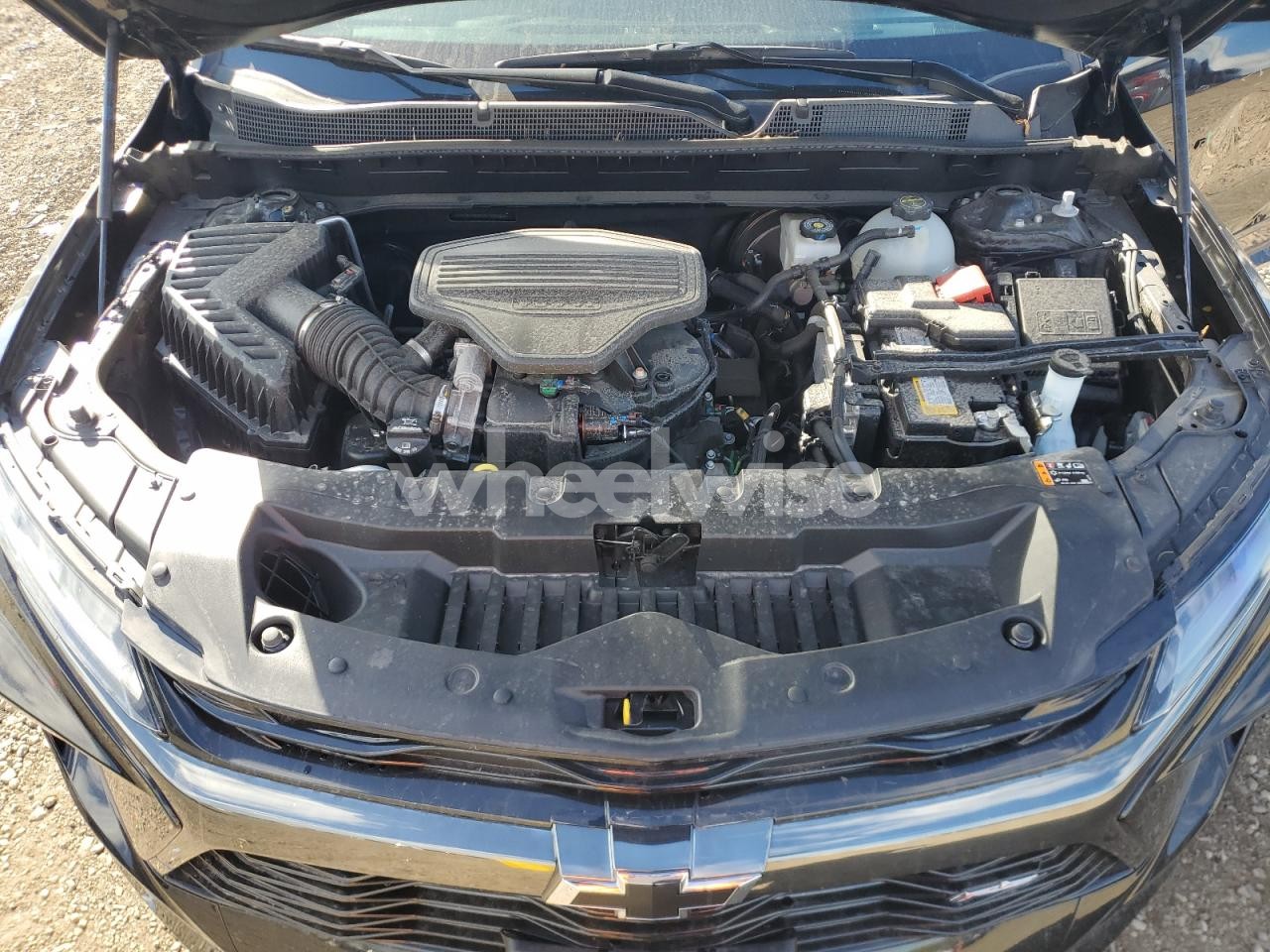 Photo 12 of 2025 CHEVROLET BLAZER RS (VIN 3GNKBKRS0SS109323)