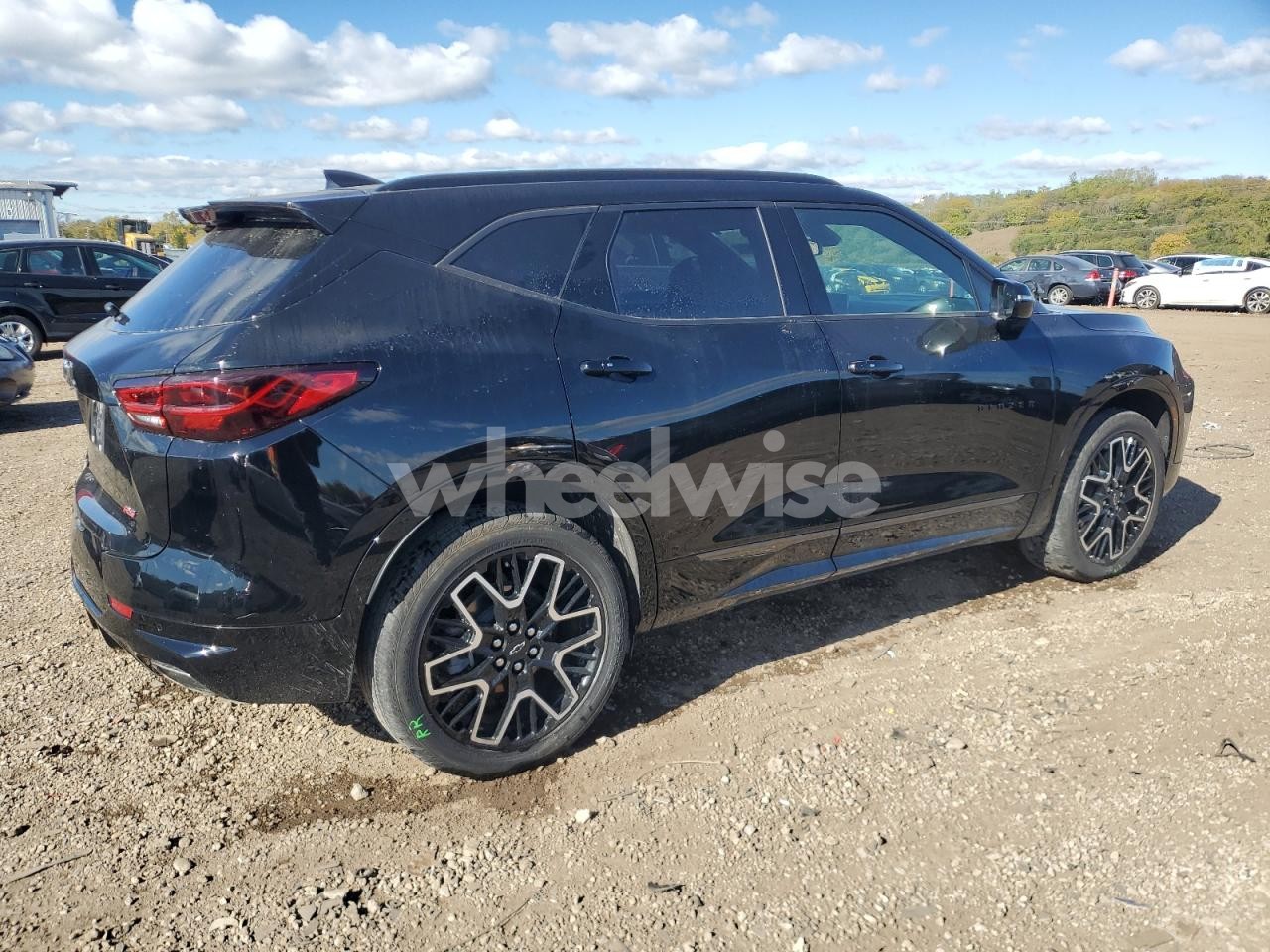 Photo 3 of 2025 CHEVROLET BLAZER RS (VIN 3GNKBKRS0SS109323)