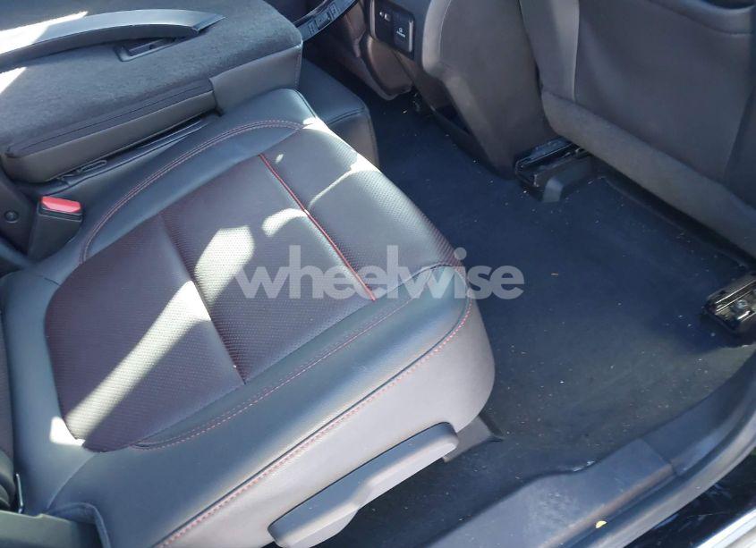 Photo 8 of 2022 Chevrolet Blazer AWD RS (VIN 3GNKBKRS1NS119556)