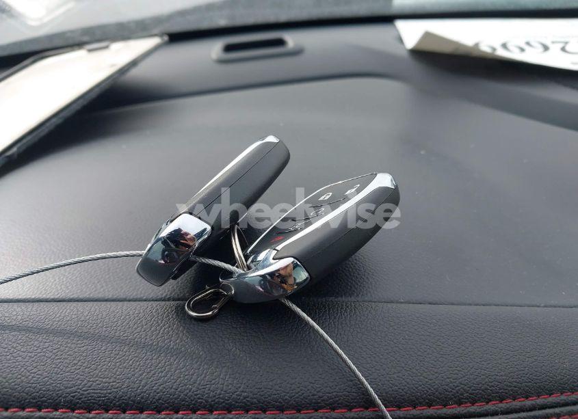 Photo 11 of 2021 Chevrolet Blazer AWD RS (VIN 3GNKBKRS2MS585382)