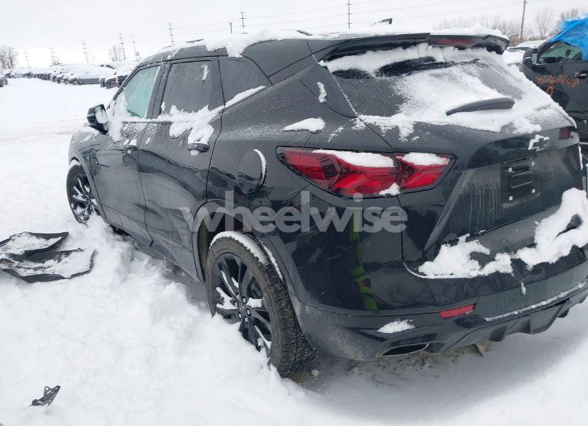 Photo 3 of 2021 Chevrolet Blazer AWD RS (VIN 3GNKBKRS2MS585382)