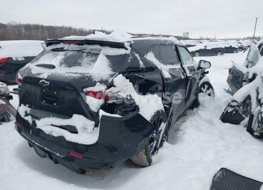 Photo 4 of 2021 Chevrolet Blazer AWD RS (VIN 3GNKBKRS2MS585382)