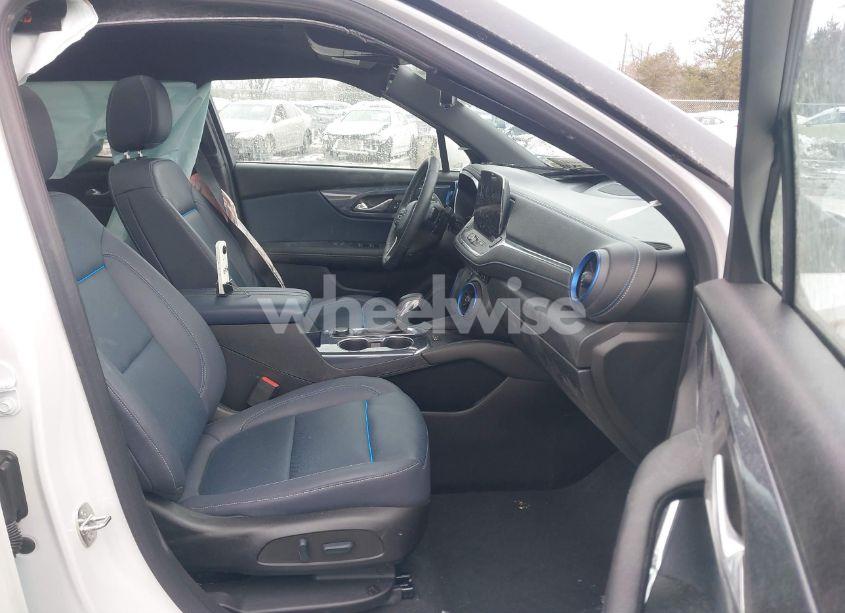 Photo 5 of 2023 Chevrolet Blazer AWD RS (VIN 3GNKBKRS2PS153444)