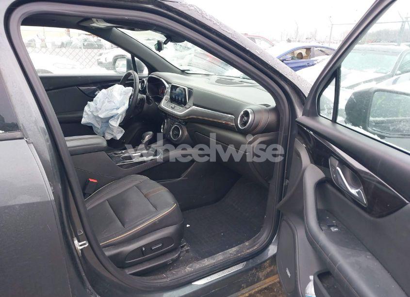 Photo 5 of 2019 Chevrolet Blazer PREMIER (VIN 3GNKBKRS3KS653654)