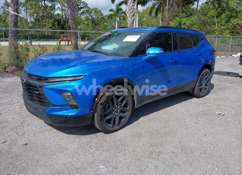 Photo 2 of 2024 Chevrolet Blazer AWD RS (VIN 3GNKBKRS3RS146487)