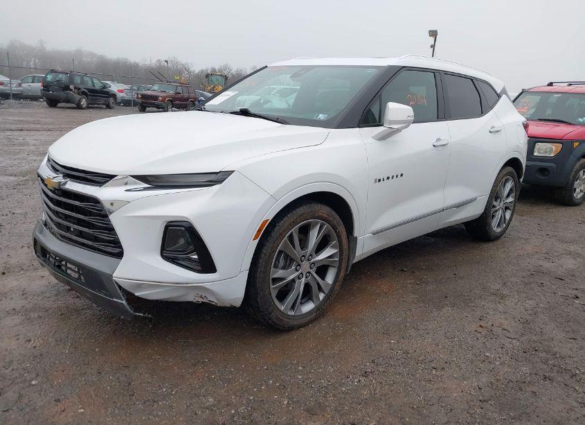 Photo 2 of 2019 Chevrolet Blazer PREMIER (VIN 3GNKBKRS5KS640372)