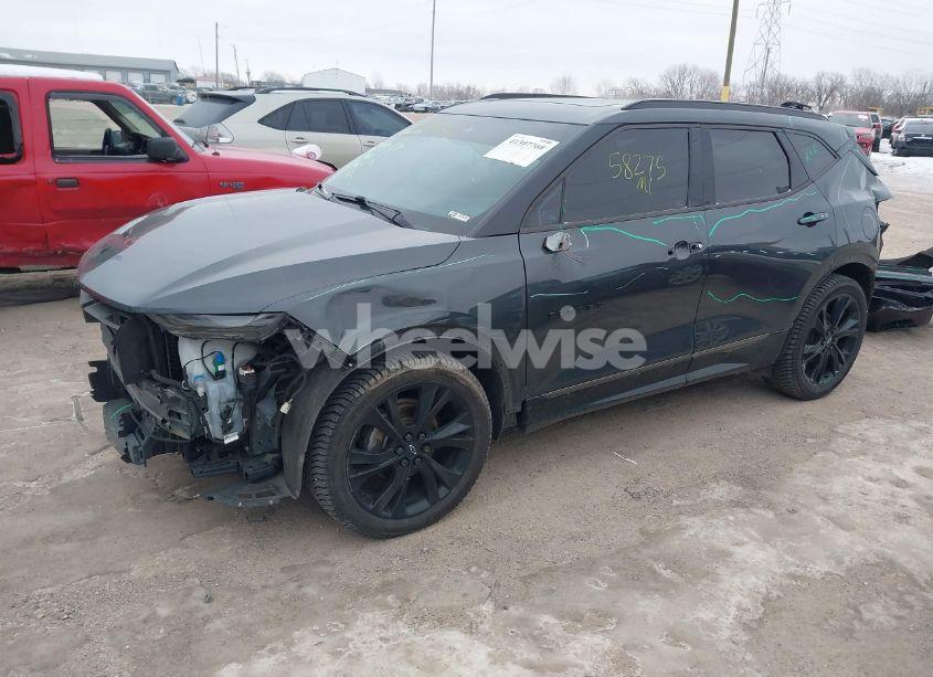 Photo 2 of 2020 Chevrolet Blazer AWD RS (VIN 3GNKBKRS5LS543917)