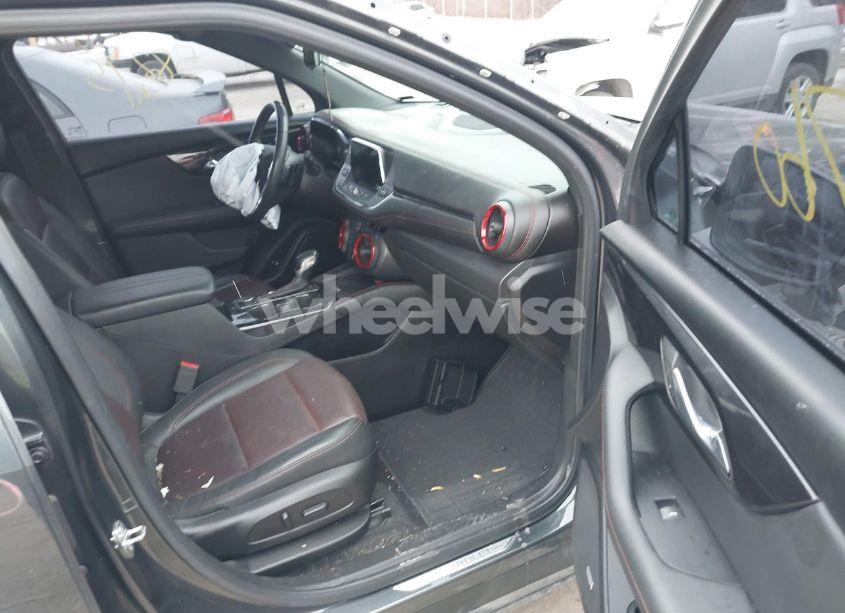 Photo 5 of 2020 Chevrolet Blazer AWD RS (VIN 3GNKBKRS5LS543917)