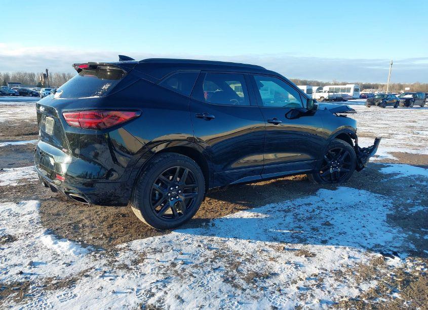 Photo 4 of 2023 Chevrolet Blazer AWD RS (VIN 3GNKBKRS5PS226922)