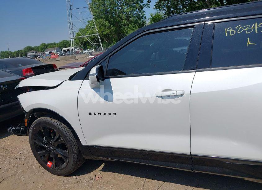 Photo 14 of 2024 Chevrolet Blazer AWD RS (VIN 3GNKBKRS6RS188345)