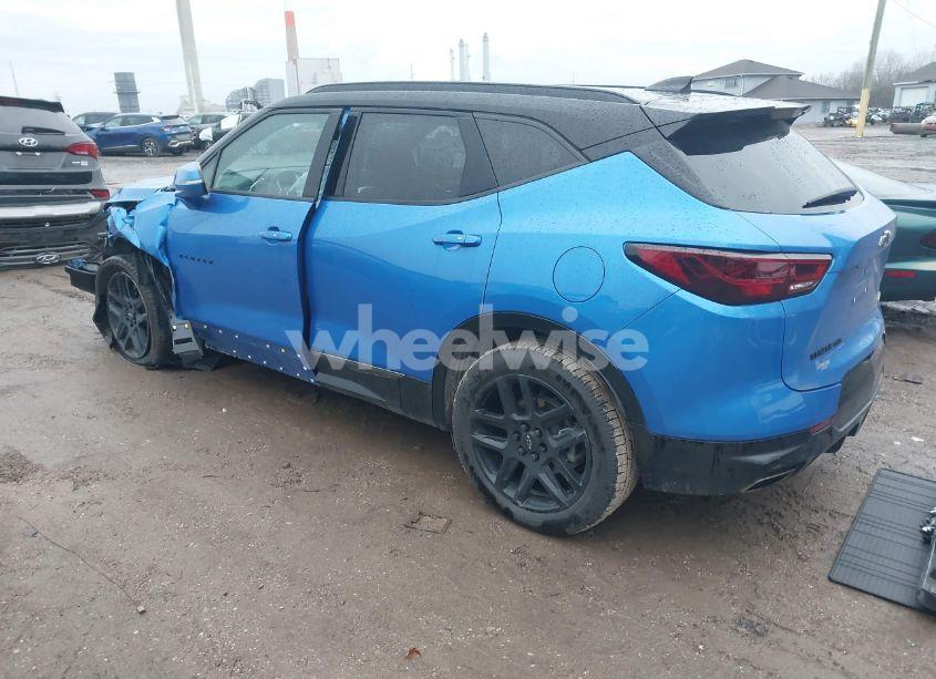 Photo 3 of 2024 Chevrolet Blazer AWD RS (VIN 3GNKBKRS7RS195322)