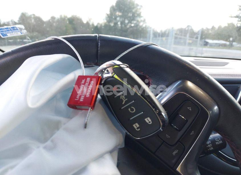 Photo 11 of 2021 Chevrolet Blazer AWD RS (VIN 3GNKBKRS8MS567677)