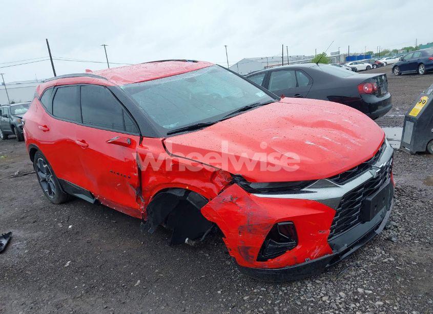 2022 Chevrolet Blazer AWD RS (VIN 3GNKBKRS8NS137309) main photo