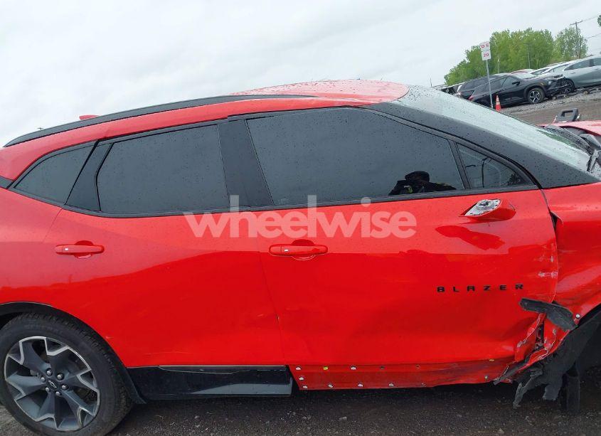 Photo 13 of 2022 Chevrolet Blazer AWD RS (VIN 3GNKBKRS8NS137309)