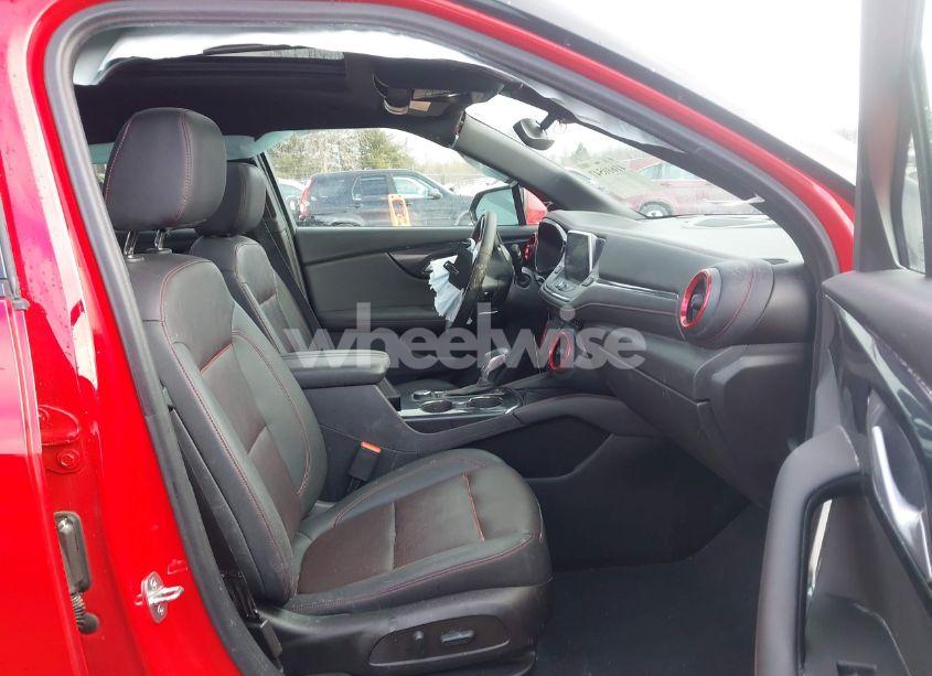 Photo 5 of 2022 Chevrolet Blazer AWD RS (VIN 3GNKBKRS8NS172965)