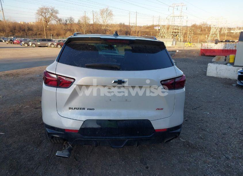 Photo 16 of 2022 Chevrolet Blazer AWD RS (VIN 3GNKBKRS8NS214678)