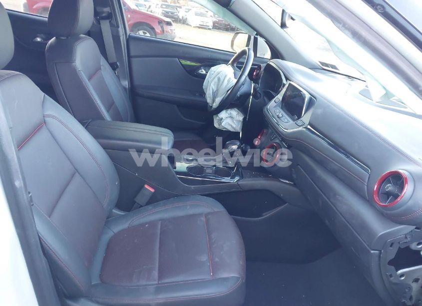 Photo 5 of 2022 Chevrolet Blazer AWD RS (VIN 3GNKBKRS8NS214678)