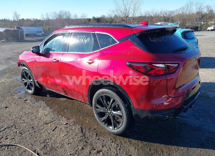 Photo 3 of 2022 Chevrolet Blazer AWD RS (VIN 3GNKBKRS9NS142423)