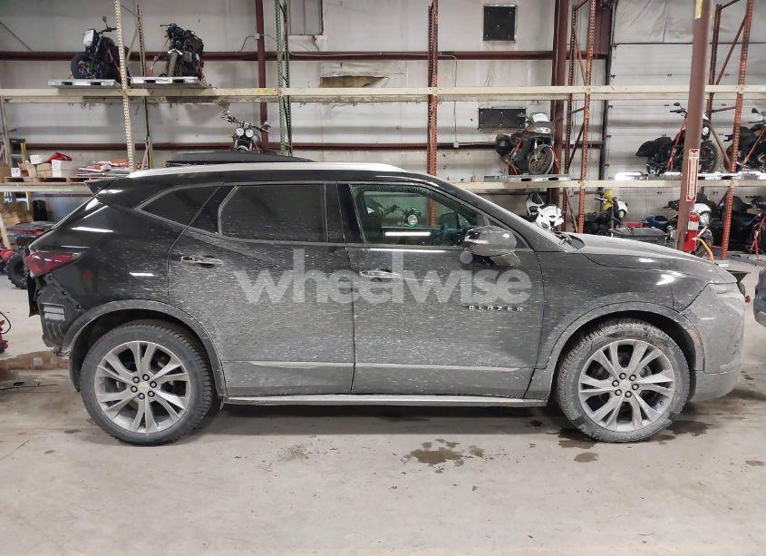 Photo 14 of 2019 Chevrolet Blazer PREMIER (VIN 3GNKBKRSXKS595297)