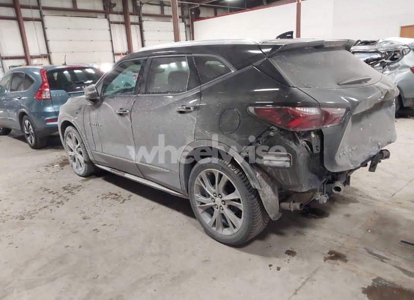 Photo 3 of 2019 Chevrolet Blazer PREMIER (VIN 3GNKBKRSXKS595297)