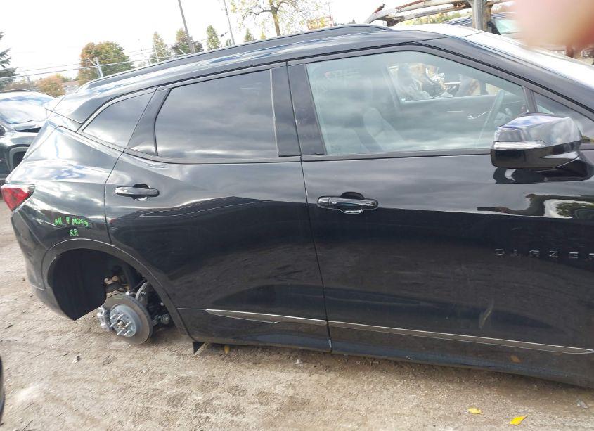 Photo 13 of 2024 Chevrolet Blazer AWD RS (VIN 3GNKBKRSXRS270336)