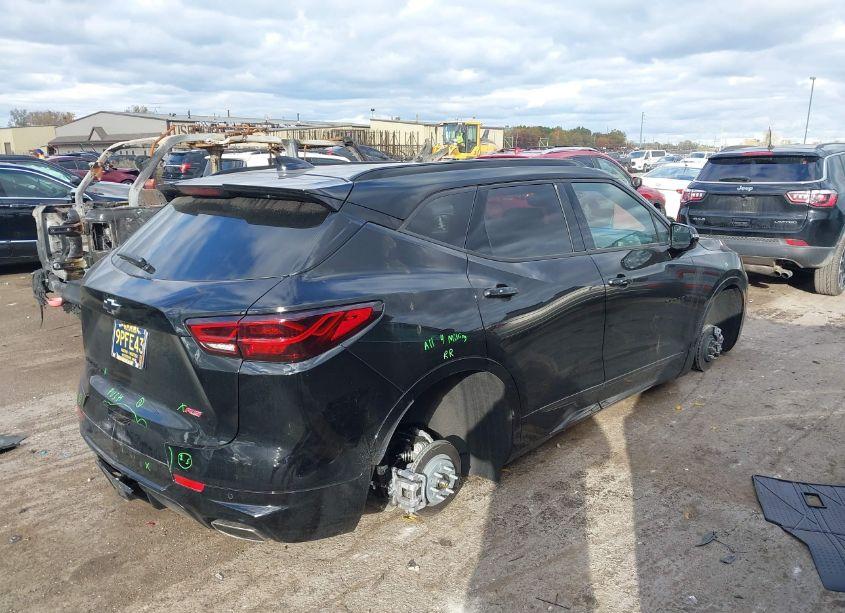 Photo 4 of 2024 Chevrolet Blazer AWD RS (VIN 3GNKBKRSXRS270336)