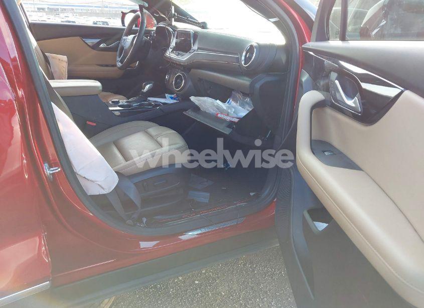 Photo 5 of 2022 Chevrolet Blazer AWD PREMIER (VIN 3GNKBLR40NS163877)