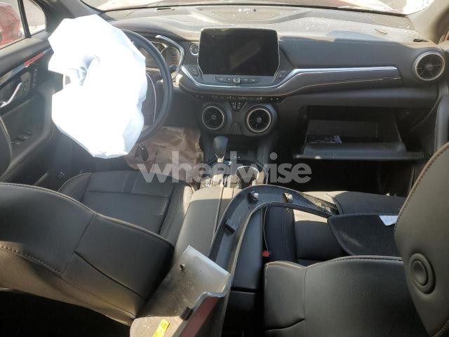 Photo 12 of 2025 CHEVROLET BLAZER PREMIER N/A (VIN 3GNKBLRS1SS182741)