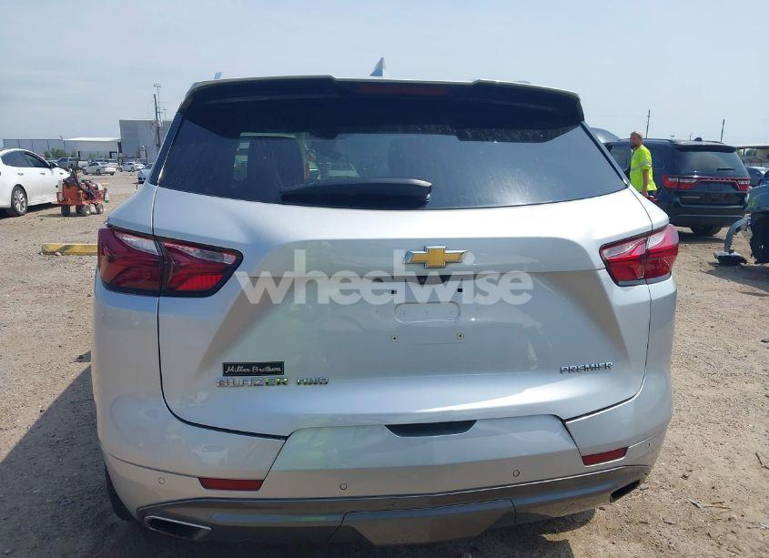 Photo 16 of 2020 Chevrolet Blazer AWD PREMIER (VIN 3GNKBLRS2LS570188)