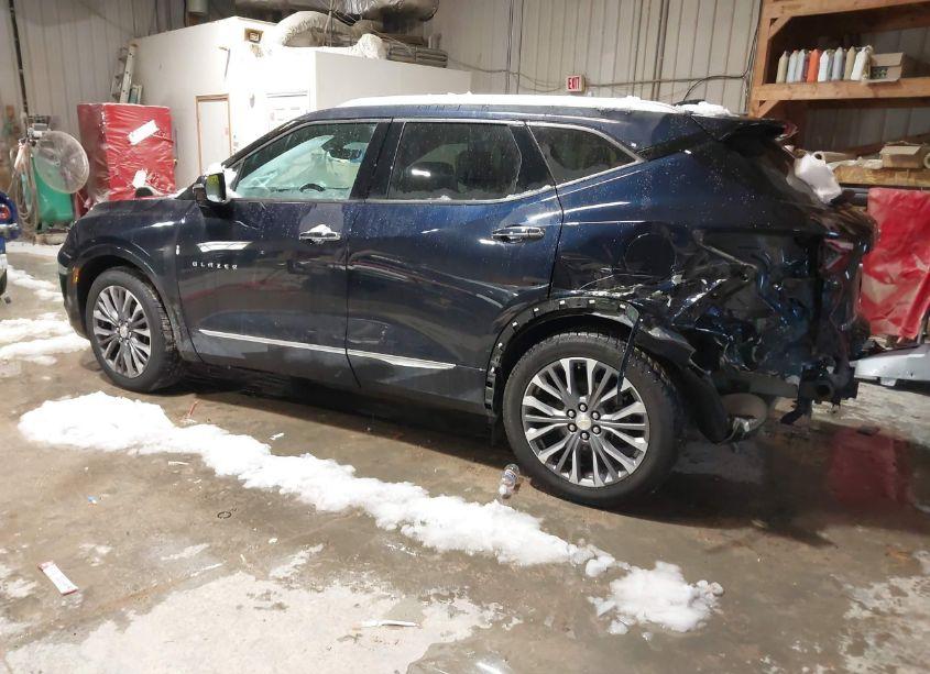 Photo 3 of 2020 Chevrolet Blazer AWD PREMIER (VIN 3GNKBLRS7LS628375)