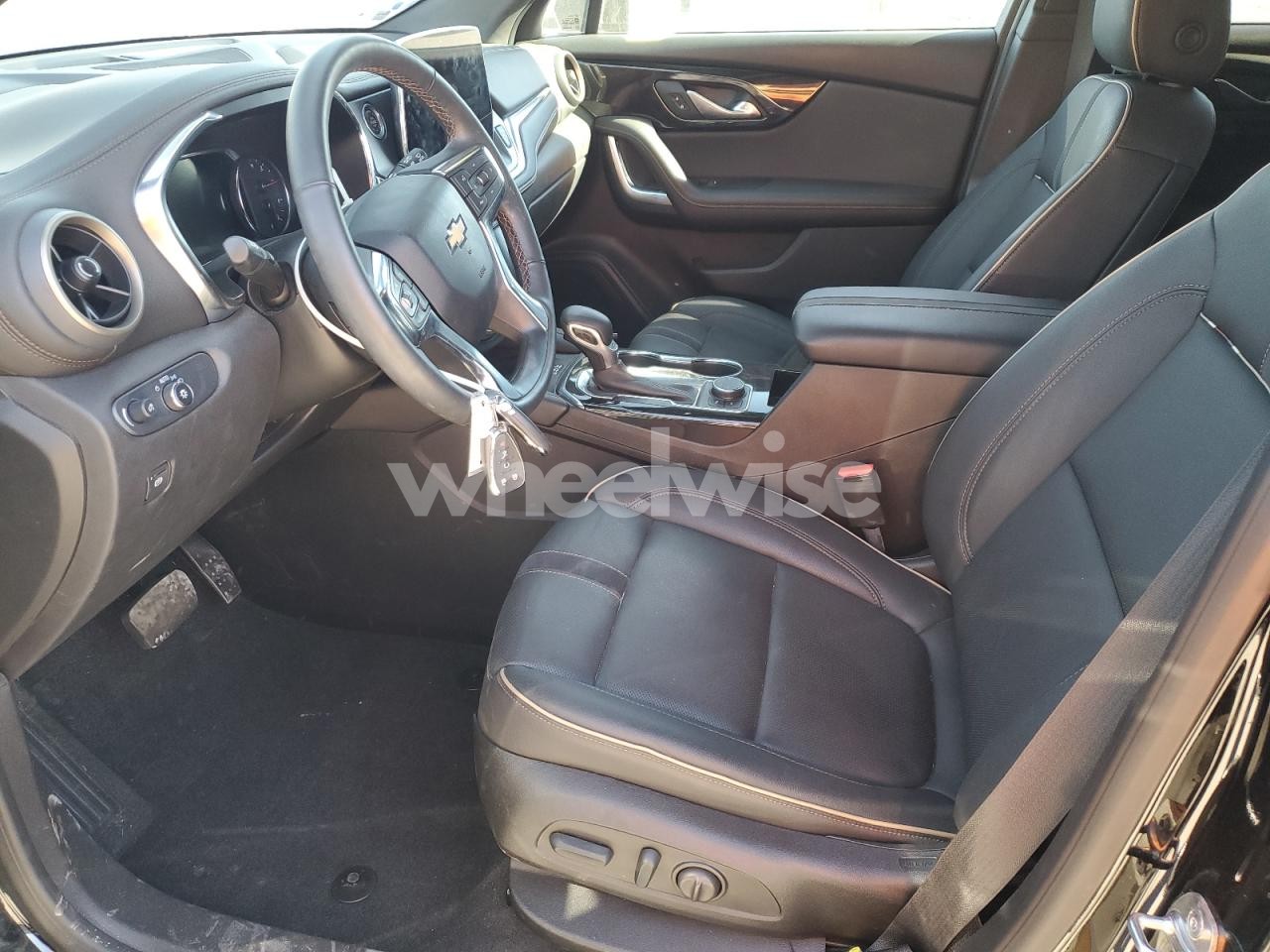 Photo 7 of 2025 CHEVROLET BLAZER PREMIER N/A (VIN 3GNKBLRSXSS125728)