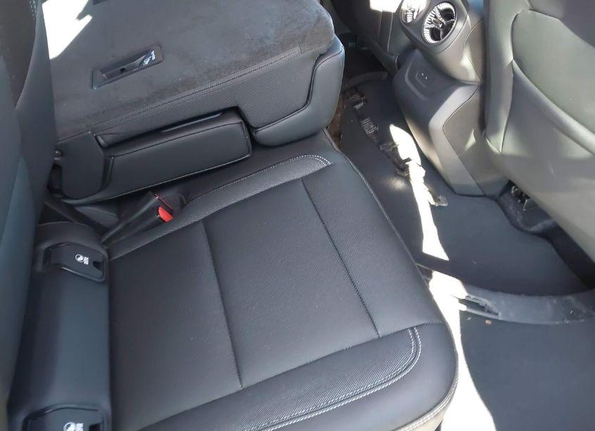 Photo 8 of 2024 Chevrolet Blazer EV EAWD 2LT (VIN 3GNKDBRJ2RS192216)