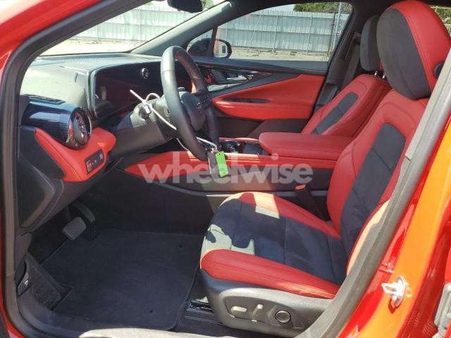 Photo 3 of 2024 CHEVROLET BLAZER RS (VIN 3GNKDCRJ0RS252855)