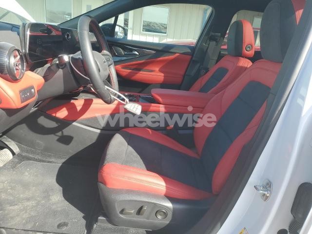 Photo 11 of 2024 CHEVROLET BLAZER RS (VIN 3GNKDHRK5RS219338)