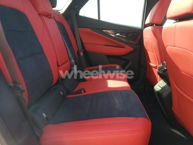 Photo 4 of 2024 CHEVROLET BLAZER RS (VIN 3GNKDHRK5RS219338)