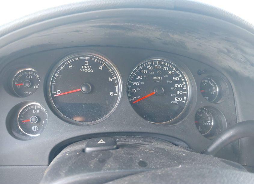 Photo 14 of 2011 Chevrolet Avalanche 1500 LS (VIN 3GNMCEE04BG134904)