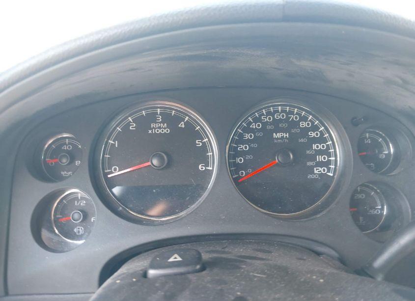 Photo 7 of 2011 Chevrolet Avalanche 1500 LS (VIN 3GNMCEE04BG134904)