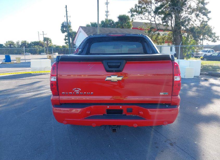 Photo 16 of 2011 Chevrolet Avalanche 1500 LS (VIN 3GNMCEE07BG218201)