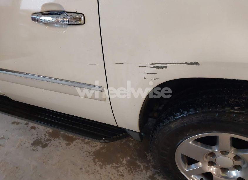 Photo 6 of 2012 Chevrolet Avalanche 1500 LTZ (VIN 3GNMCGE03CG254318)