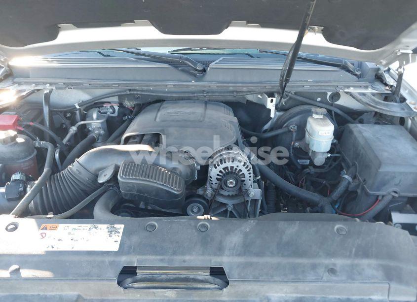 Photo 10 of 2011 Chevrolet Avalanche 1500 LTZ (VIN 3GNMCGE09BG319882)