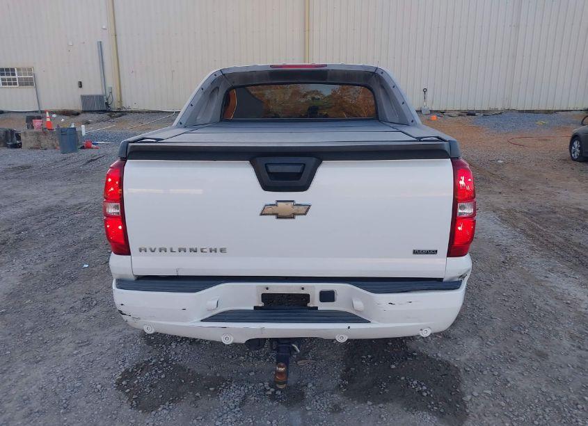 Photo 16 of 2010 Chevrolet Avalanche 1500 LT1 (VIN 3GNNCFE03AG288657)