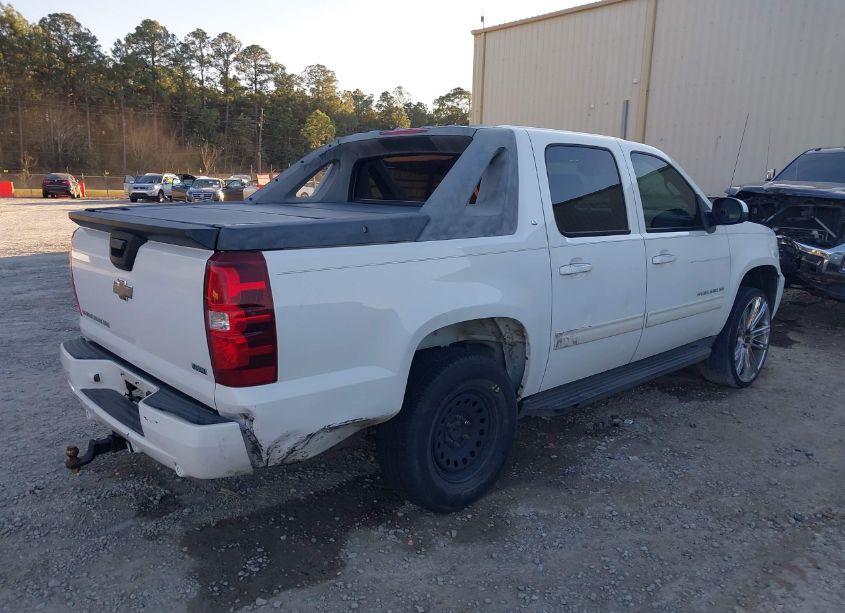 Photo 4 of 2010 Chevrolet Avalanche 1500 LT1 (VIN 3GNNCFE03AG288657)