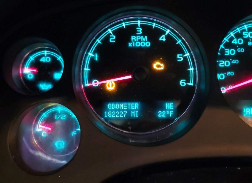 Photo 7 of 2011 Chevrolet Avalanche 1500 LT1 (VIN 3GNTKFE30BG104877)